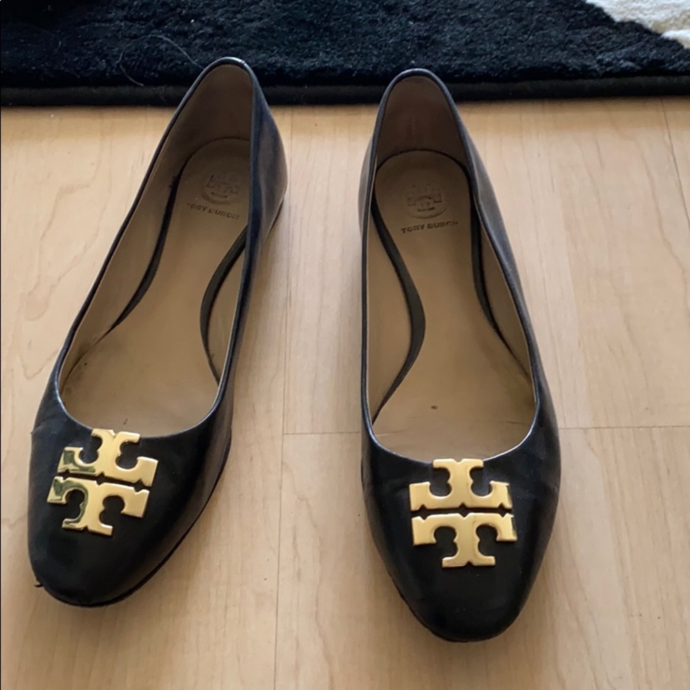 Tory Burch gold/black flats